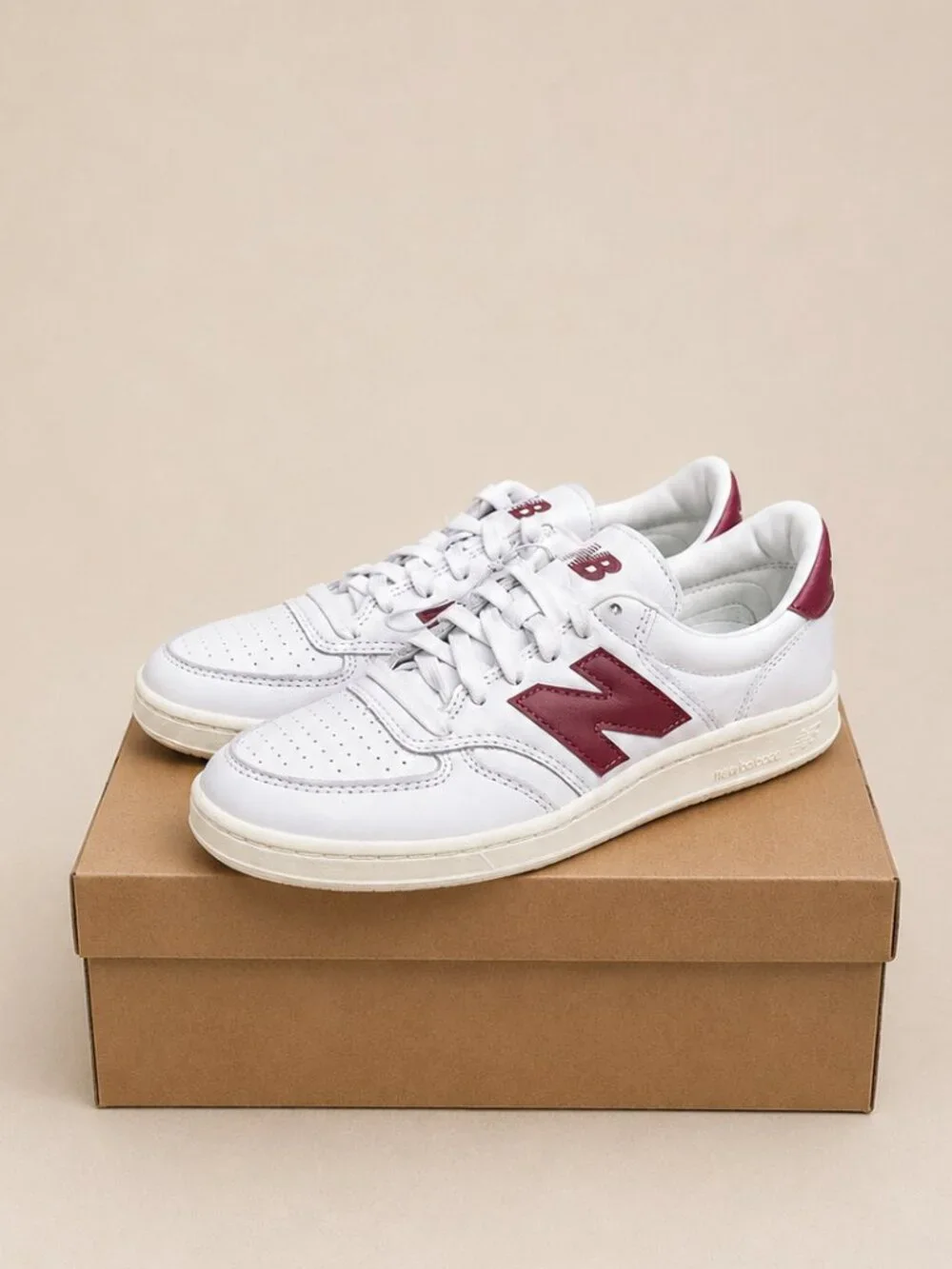 New Balance CT500 White Burgundy Leather Court Sneakers CT500LPB Mens 8